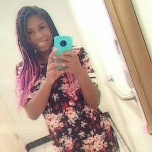 Meet your Posher, Queenester